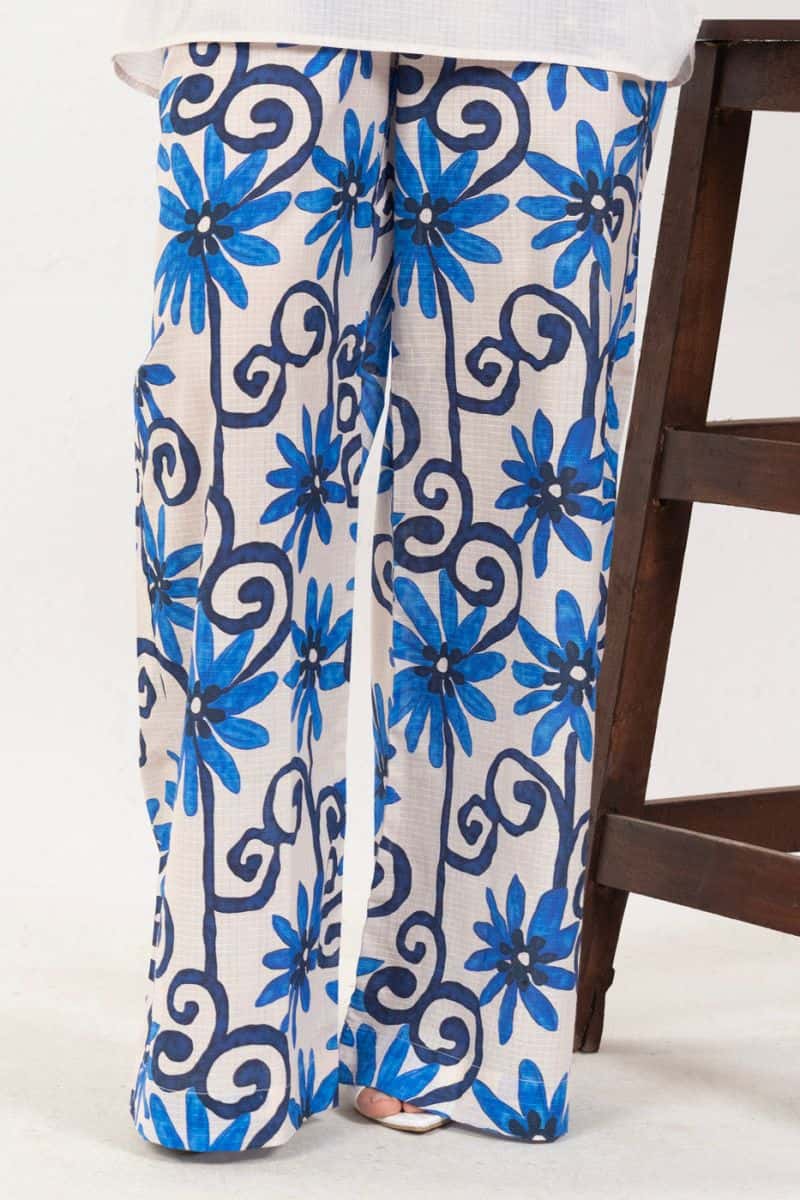 Blue Embroidered Ready-to-Wear Suit