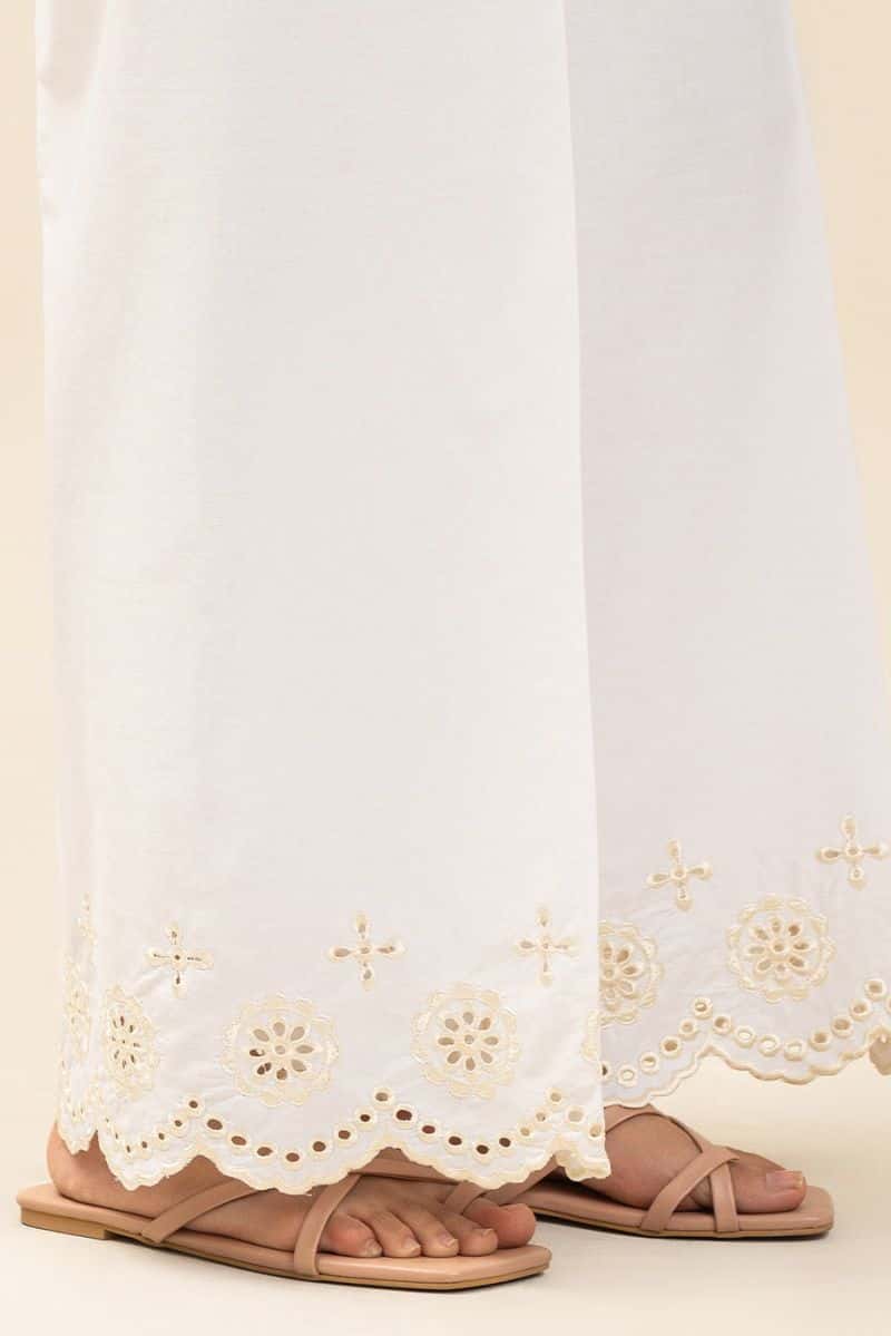 EMBROIDERED SLACK PANTS