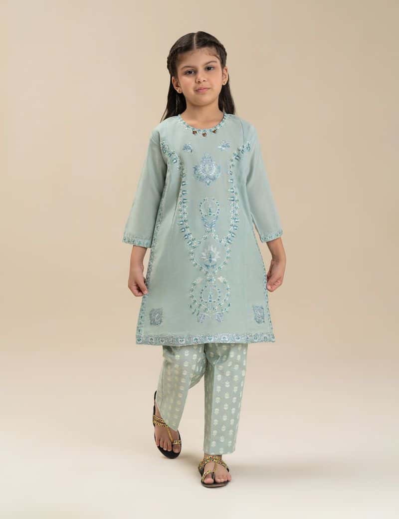 2 PIECE FLORAL EMBROIDERED SUIT