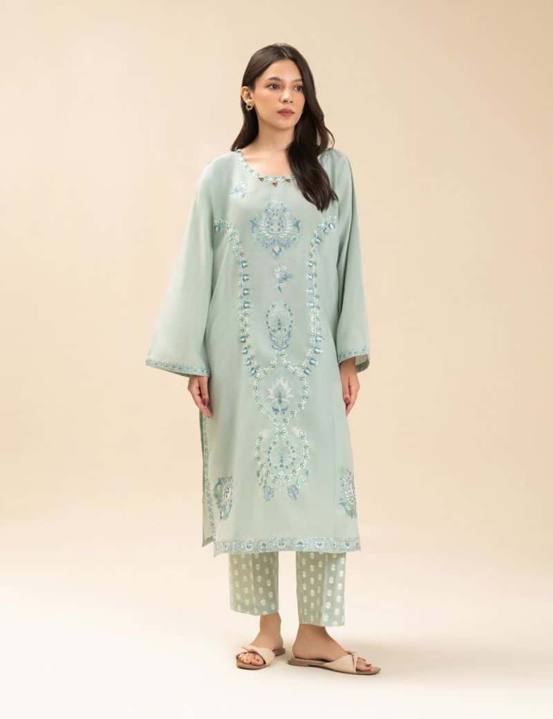 2 PIECE FLORAL EMBROIDERED SUIT