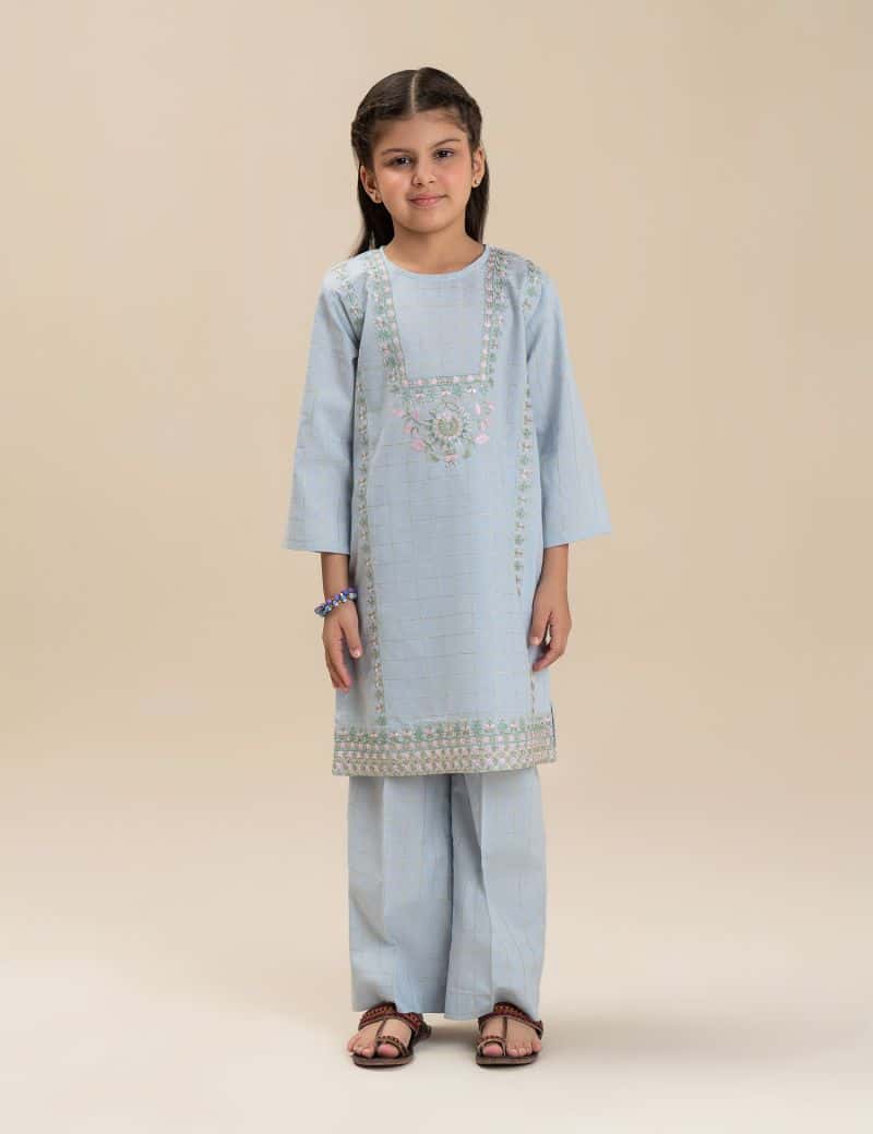 2 PIECE FLORAL EMBROIDERED SUIT