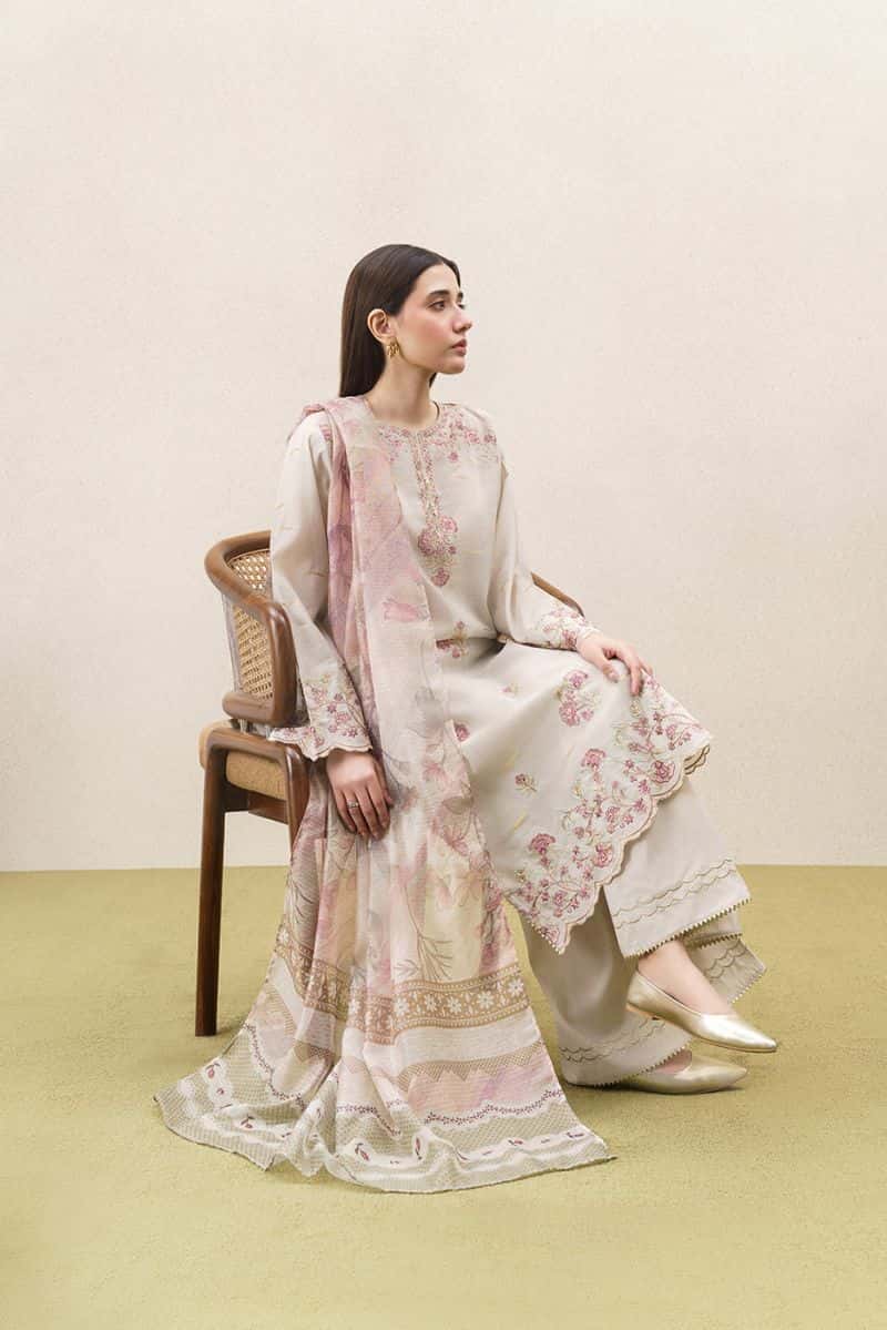 3 PIECE EMBROIDERED YARN DYED JACQUARD SUIT-SERENA GOLD (UNSTITCHED)