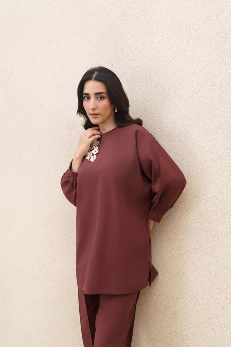 2 PIECE EMBROIDERED DOBBY YARN DYED SUIT (PRET)
