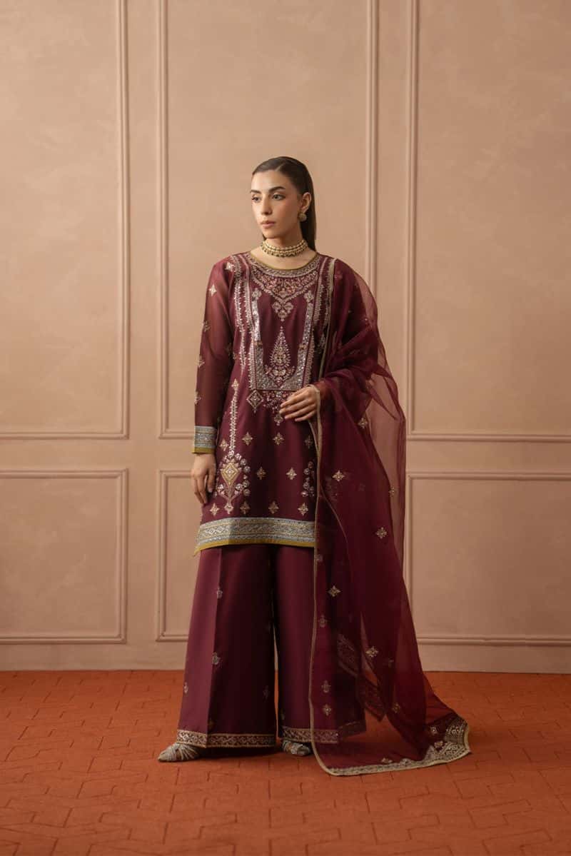 3 Piece Embroidered Paper Cotton Suit Luxury Pret