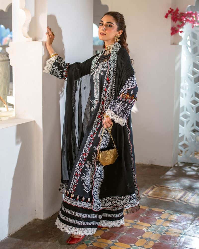 Embroidered Lawn Unstitched Suit