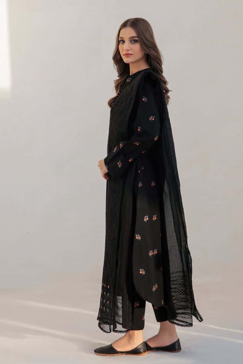 Embroidered Cutpana Lawn USE-9001 - alternate view