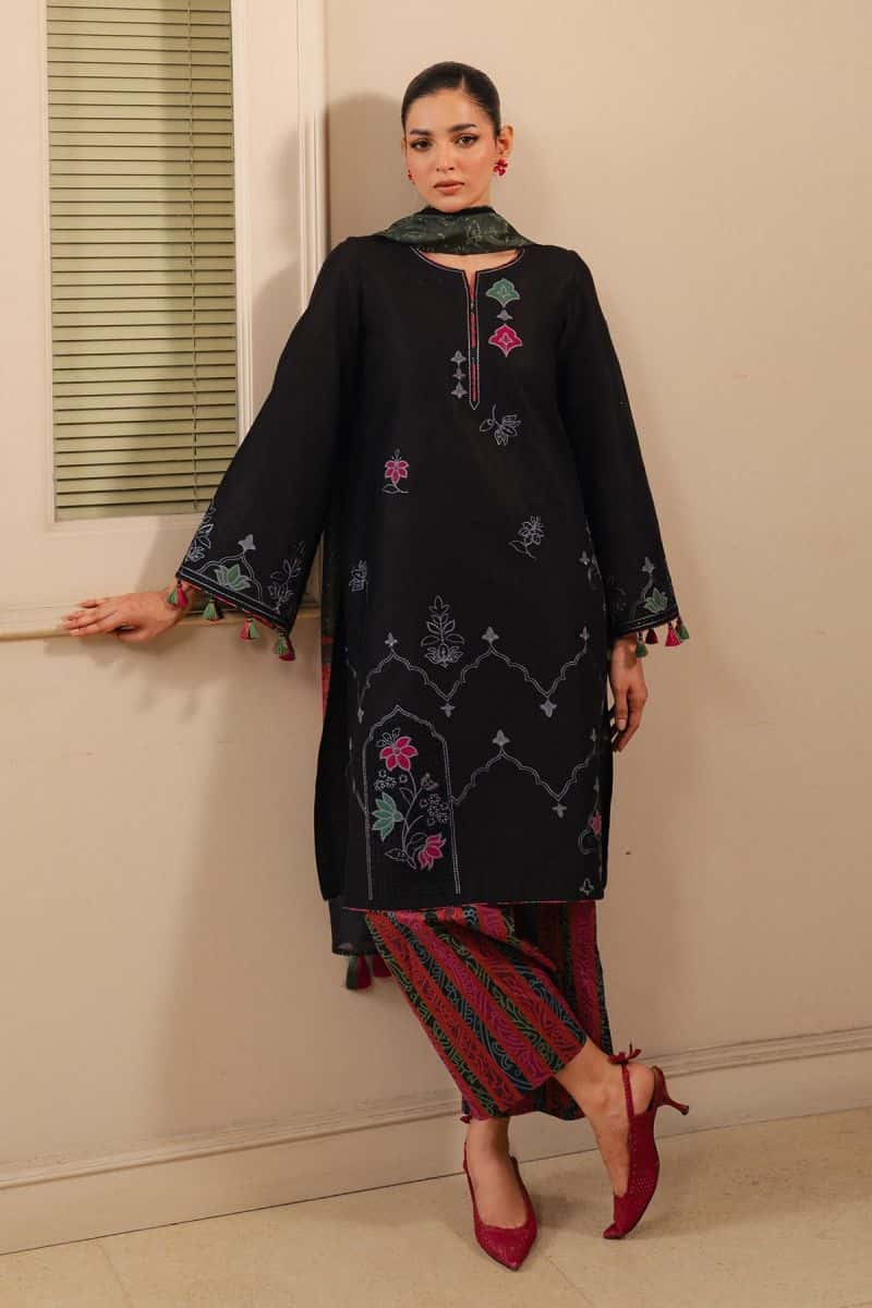 EMBROIDERED LAWN USE-9334 - alternate view