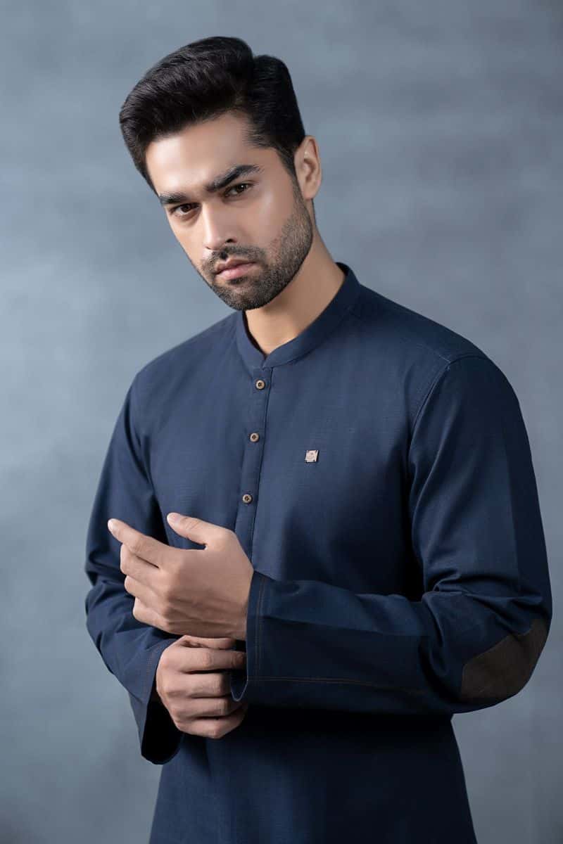 Nova Yarn Dyed Khaddar Kurta - alternate view