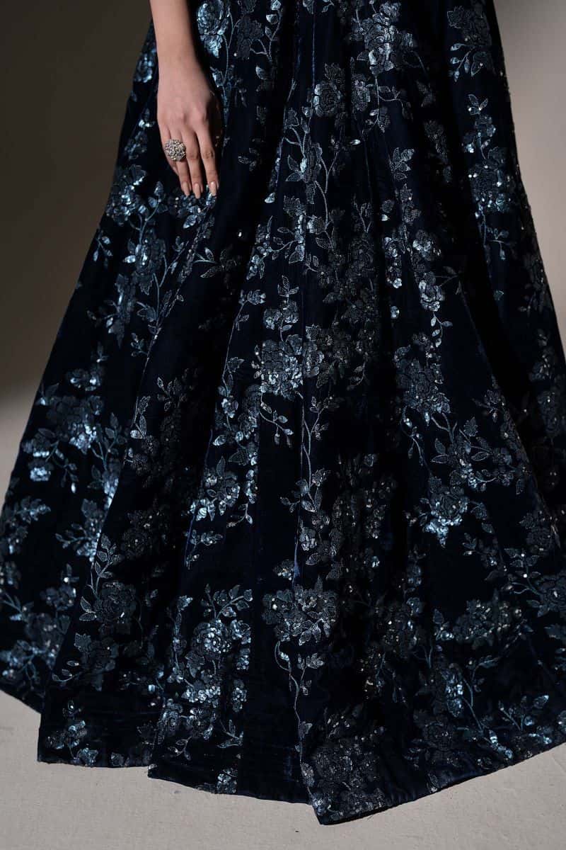 Embroidered Velvet Fabric (1Pc) - alternate view