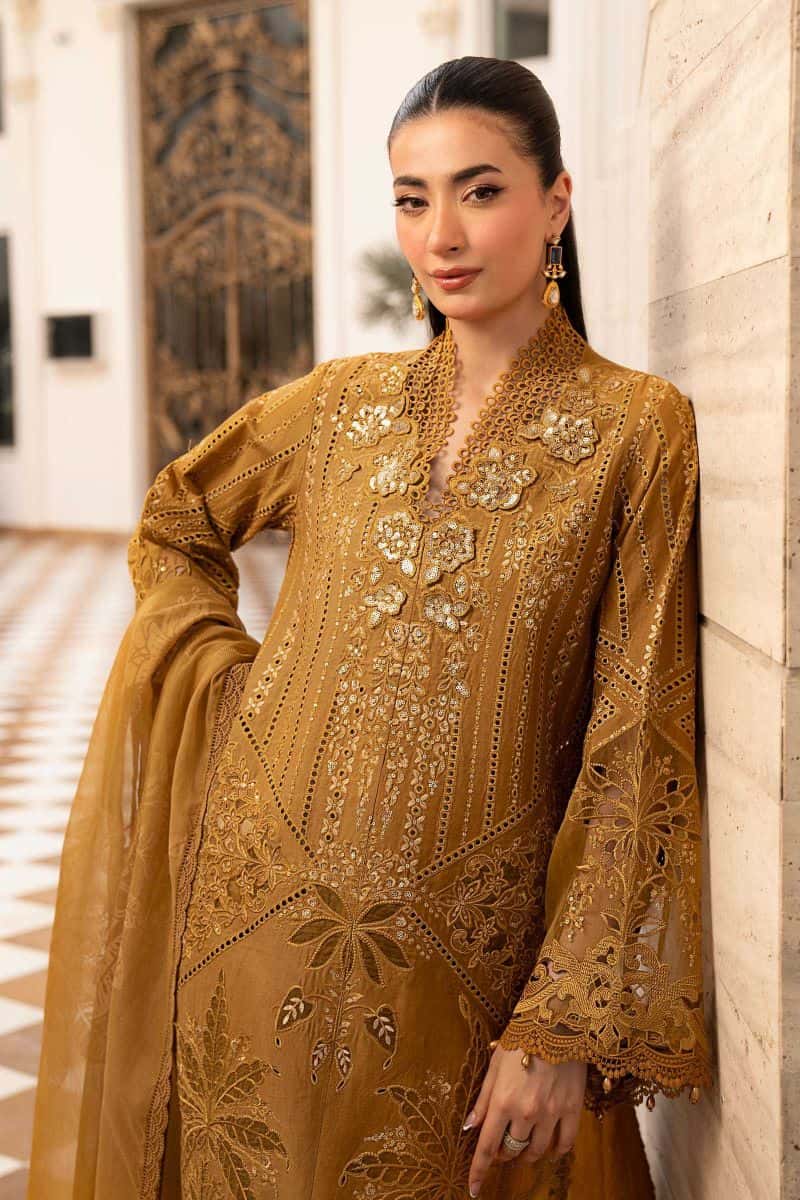 3 Piece Embroidered Lawn Suit - alternate view