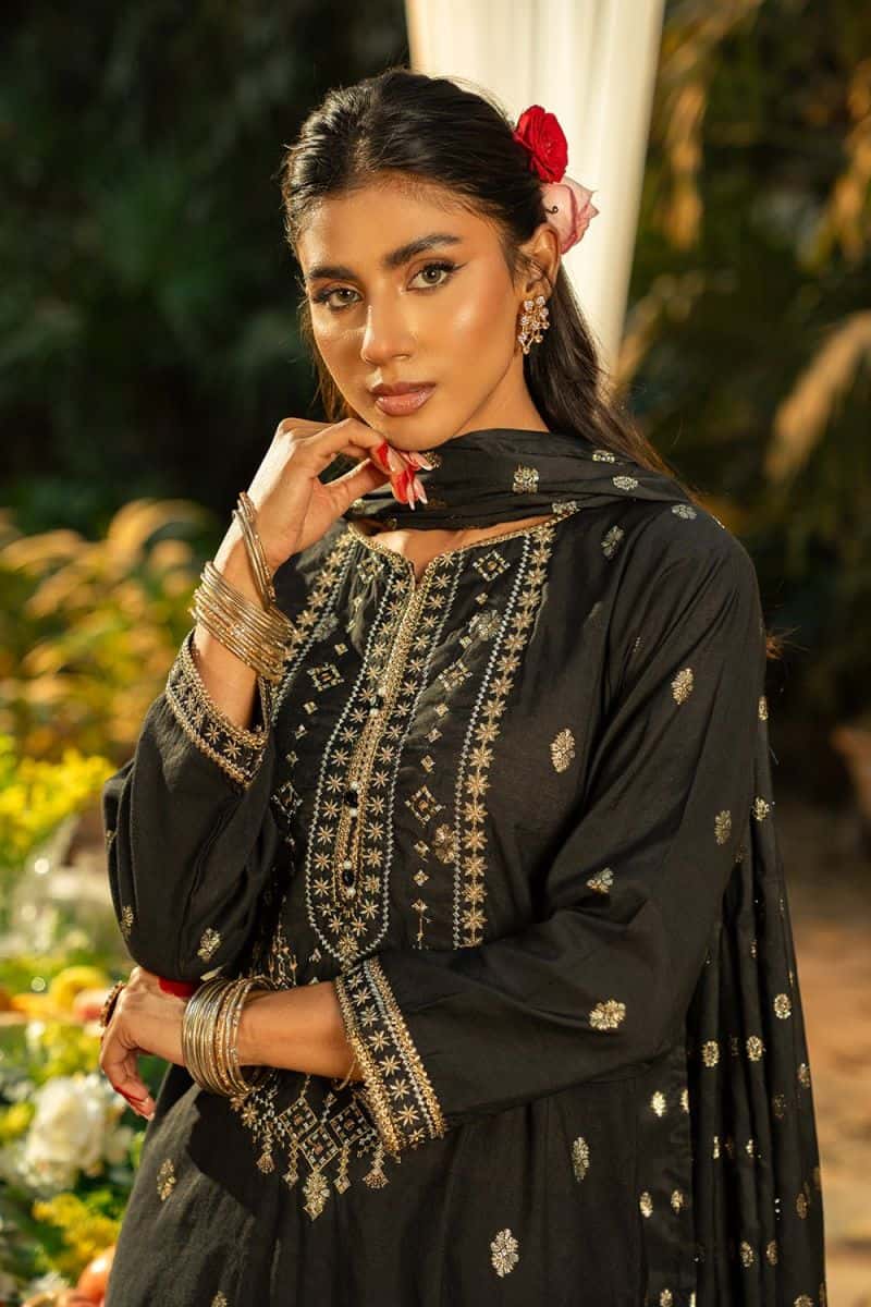 3 Piece - Embroidered Jacquard Suit