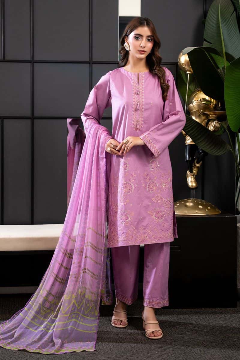 3 Piece - Embroidered Lawn Suit