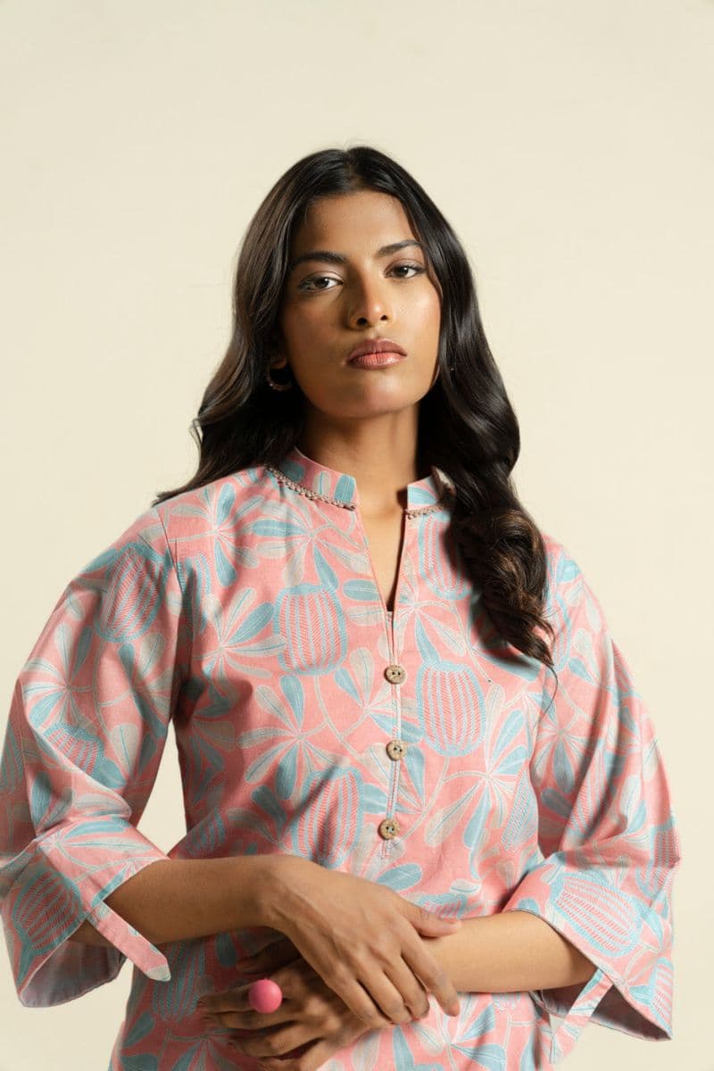 Coral Printed Lawn 1 Piece Unstitched Shirt