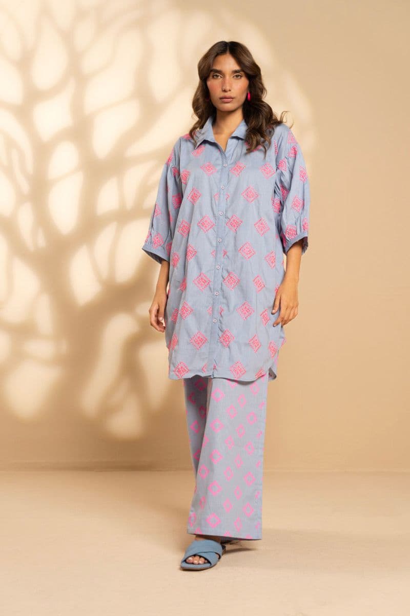 Lilac Irish Ready-to-Wear Shirt thumbnail