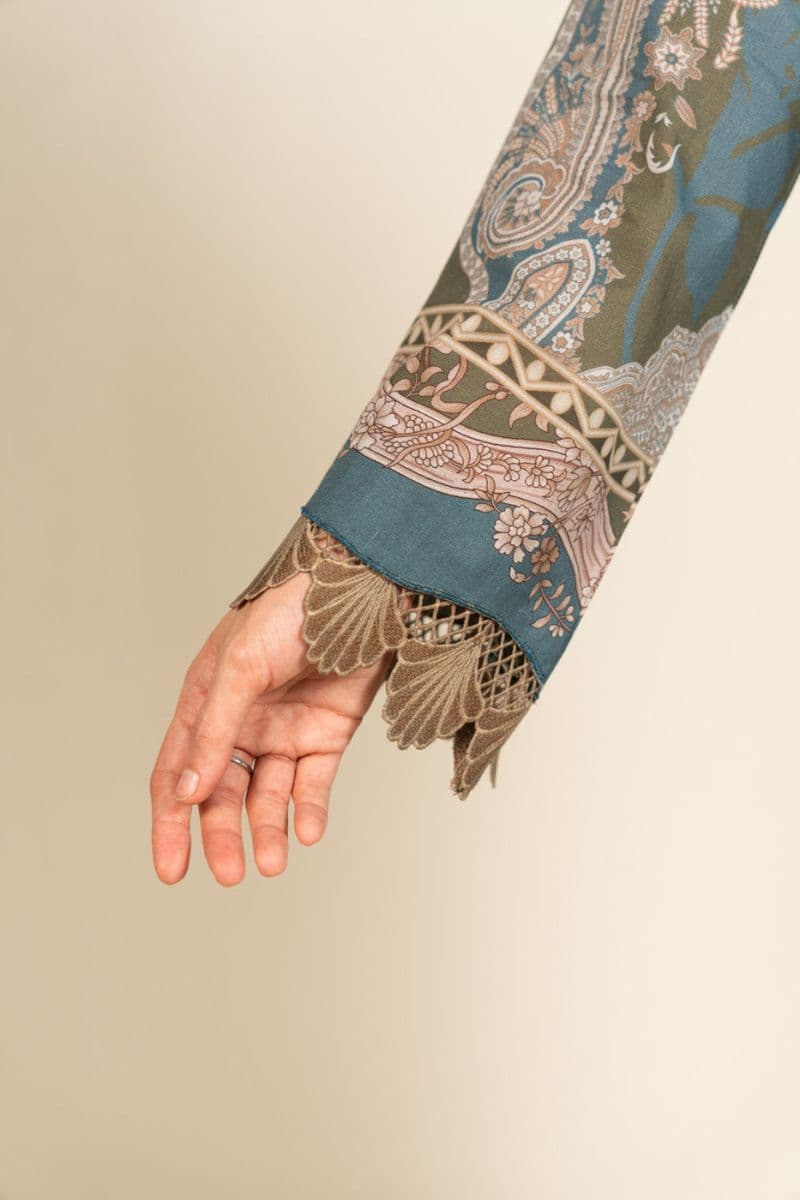 Dark Green Embroidered Lawn 3 Piece Unstitched Suit
