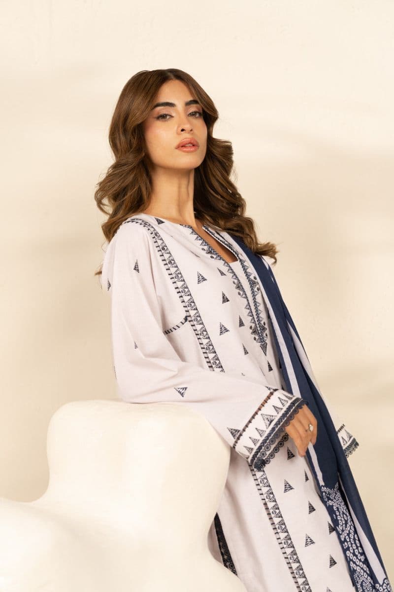 Off White Printed Lawn 3 Piece Unstitched Suit