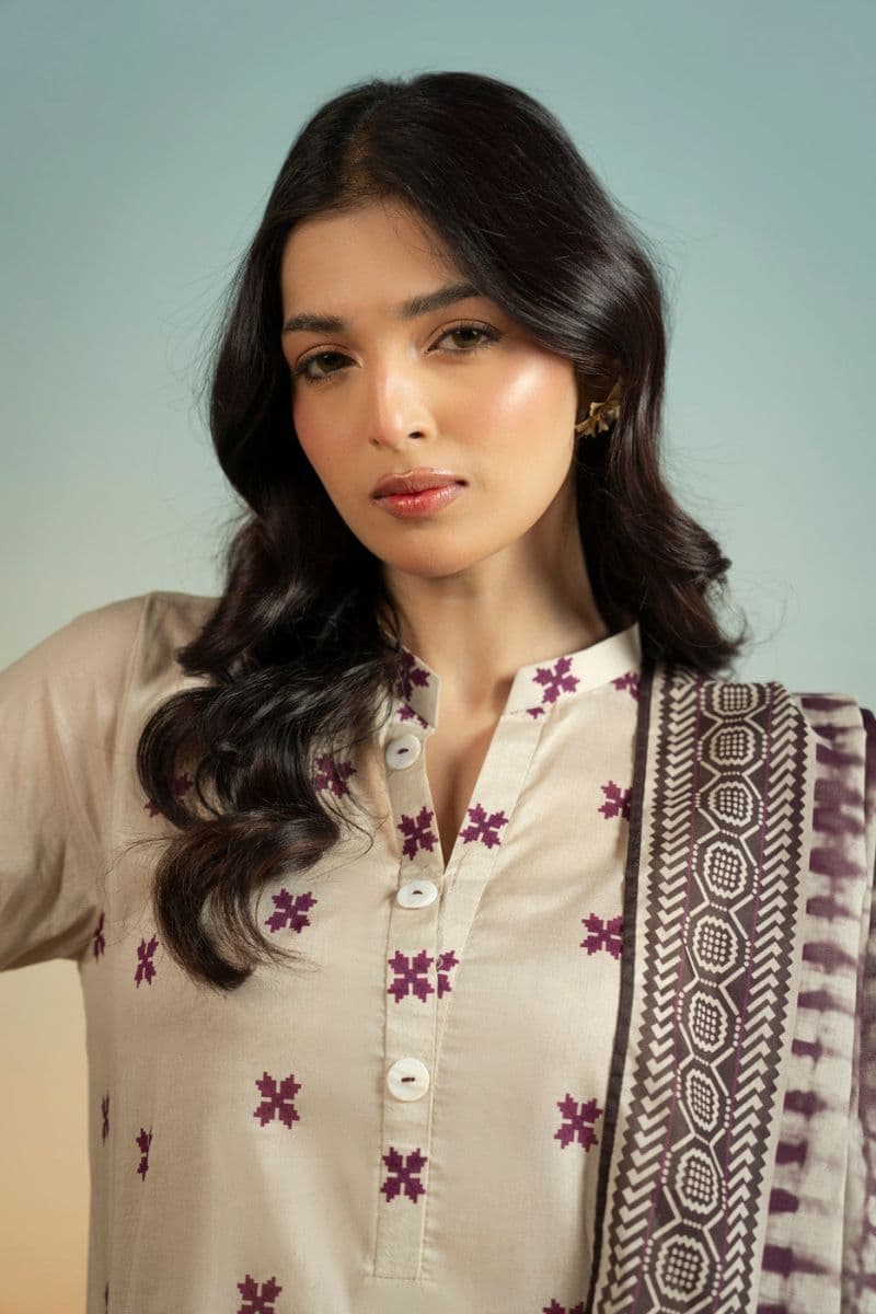 Purple Printed Lawn 3 Piece Unstitched Suit thumbnail