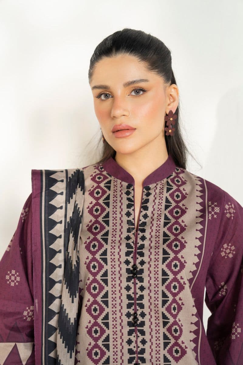 Maroon Printed Lawn 3 Piece Unstitched Suit
