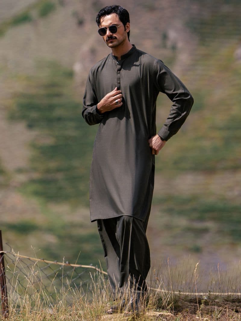 Dark Green Kameez Shalwar