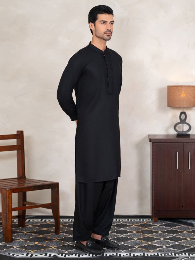 Black Kameez Shalwar thumbnail
