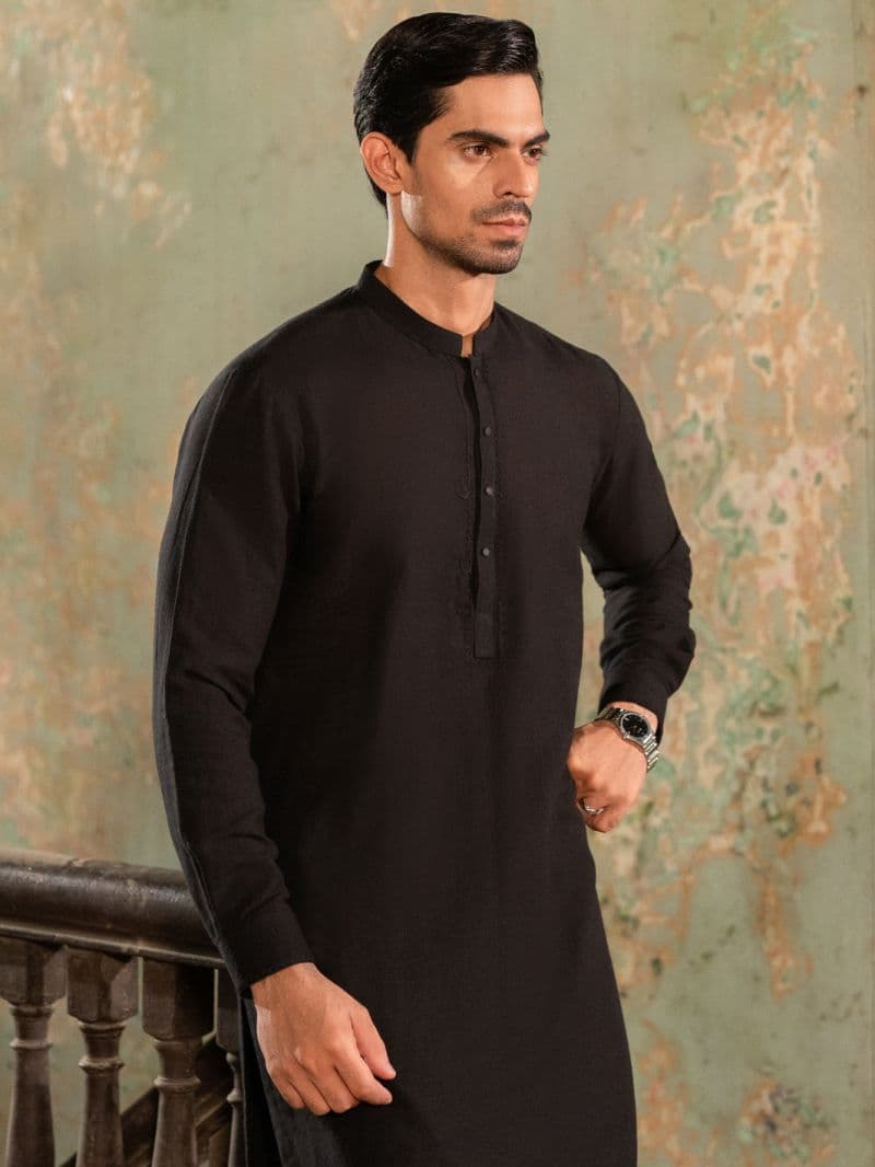 Black Kameez Shalwar thumbnail