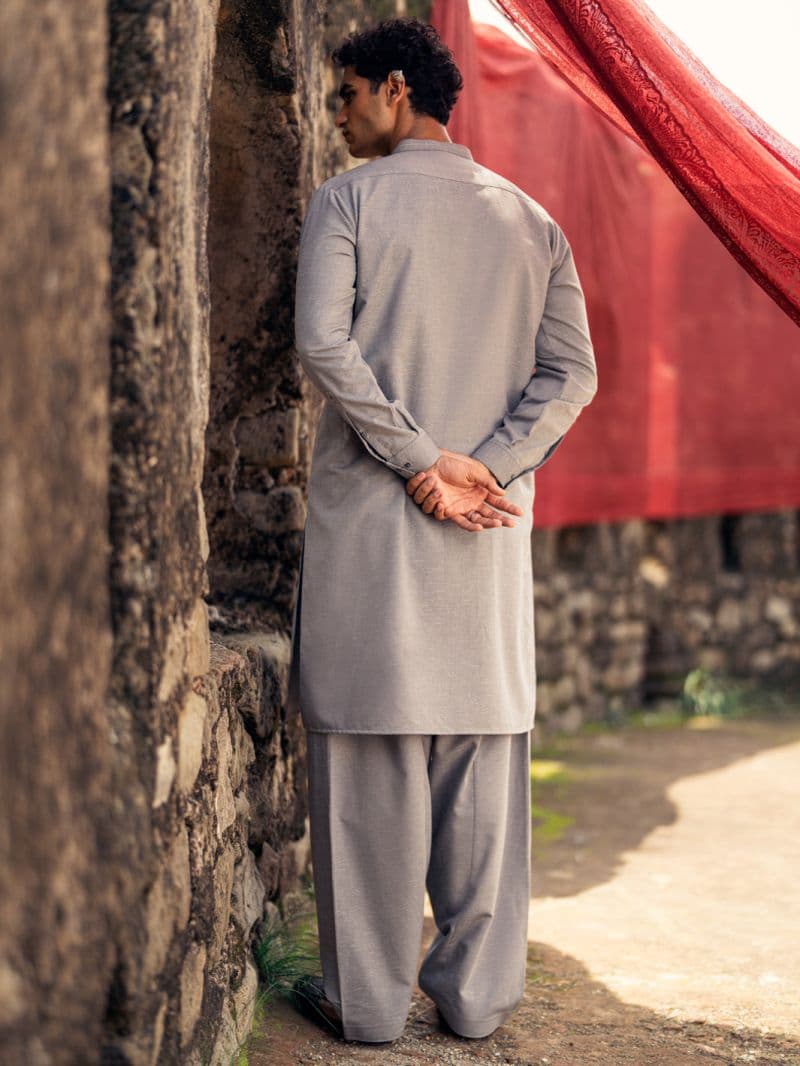 Light Grey Kameez Shalwar thumbnail