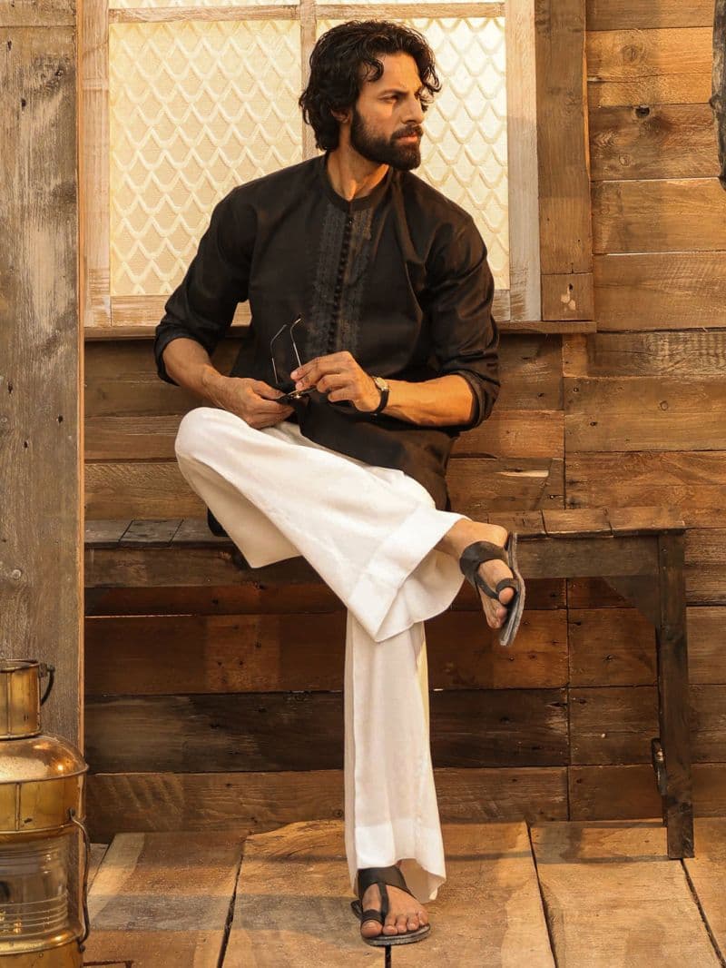 Black Cotton Screen Print Kurta thumbnail