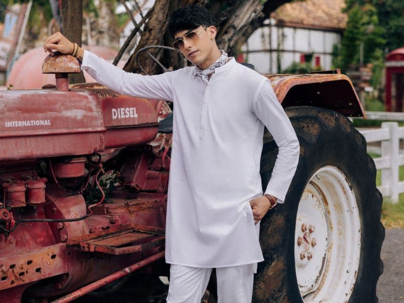 White Cotton Kurta thumbnail