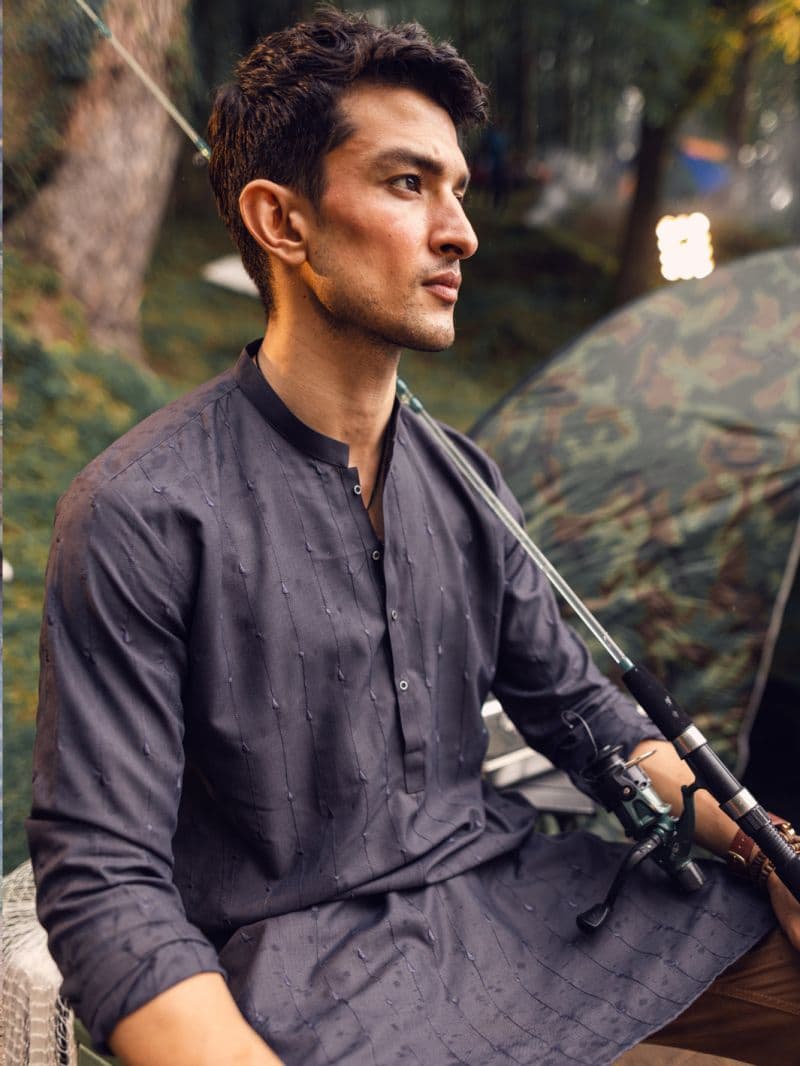 Grey Blended Kurta thumbnail