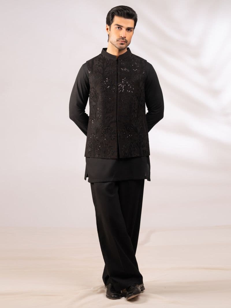Black Semi-Formal Waistcoat thumbnail