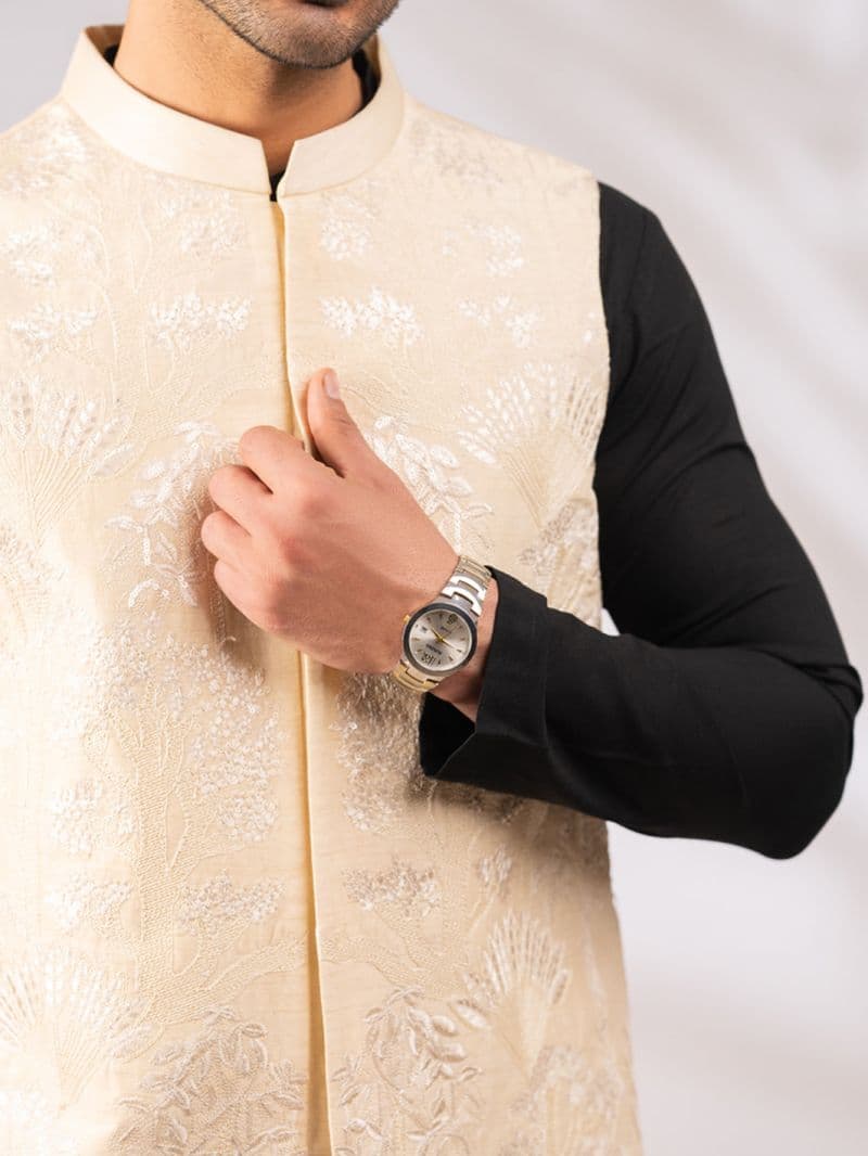 Cream Semi-Formal Waistcoat thumbnail