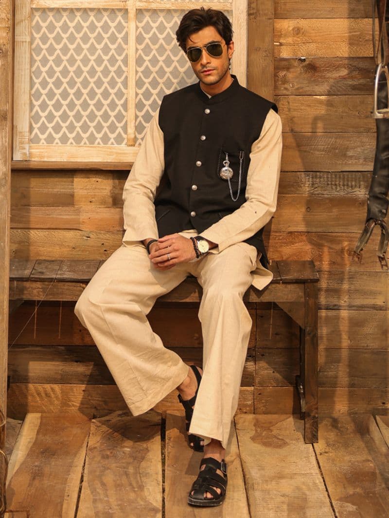 Black Waistcoat thumbnail