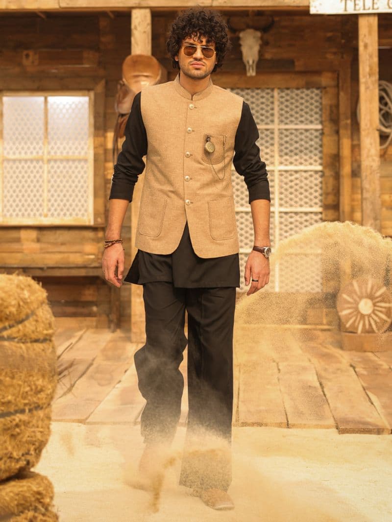 Fawn Waistcoat thumbnail