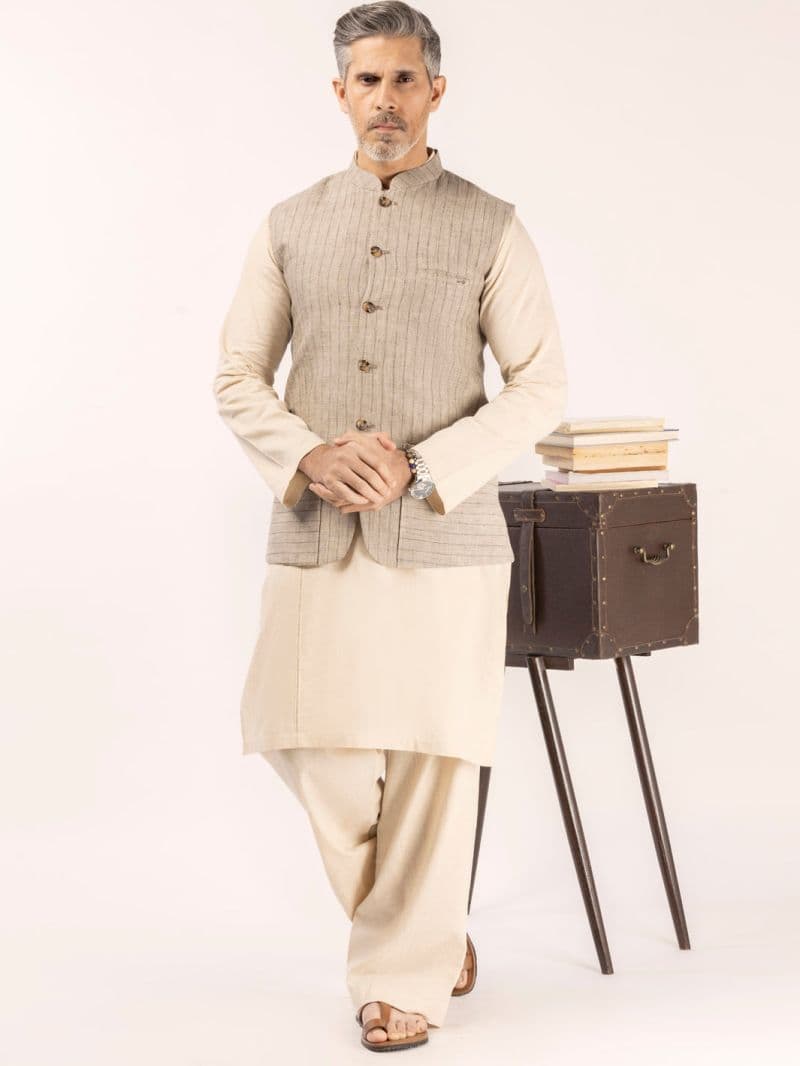 Beige Linen Waistcoat thumbnail