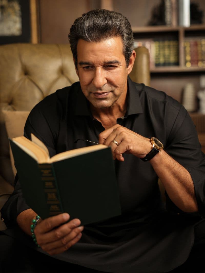 Black Plain Kameez Shalwar thumbnail