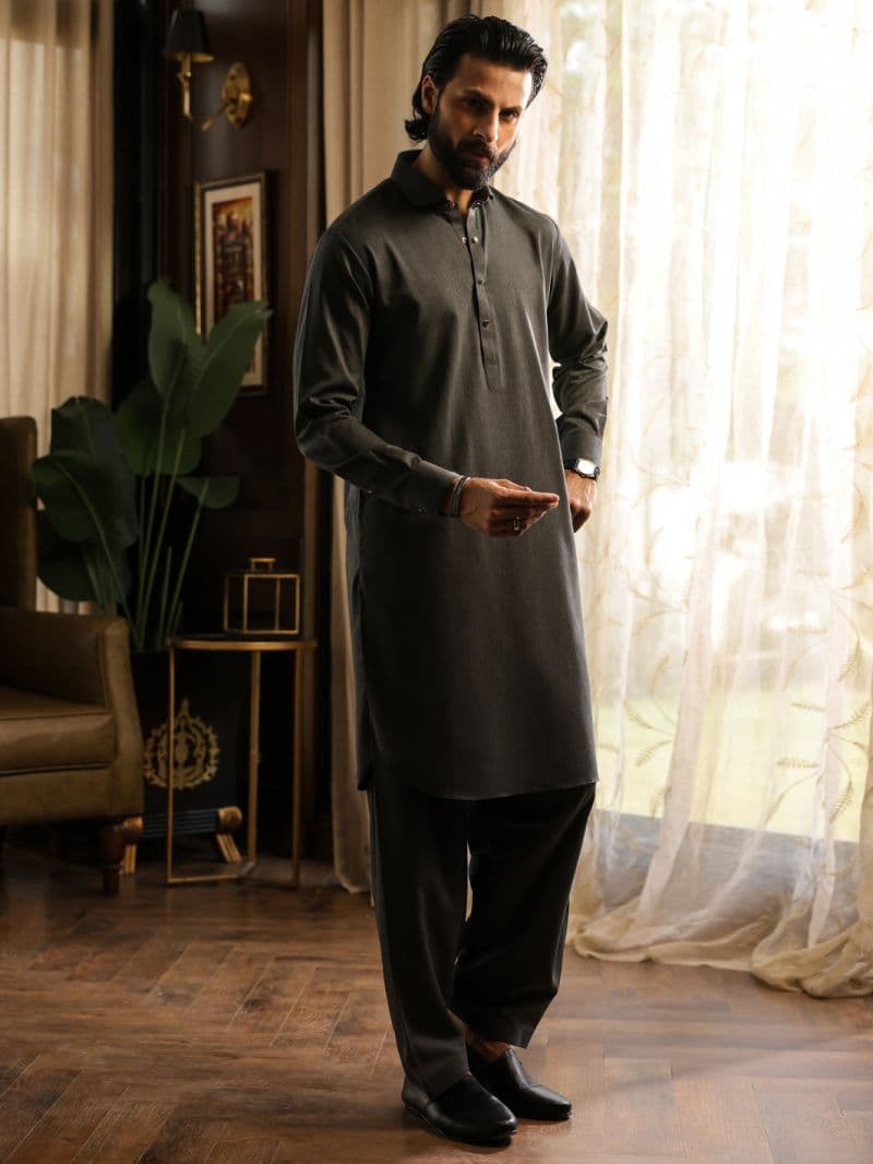 Grey Cuts & Sew Kameez Shalwar thumbnail