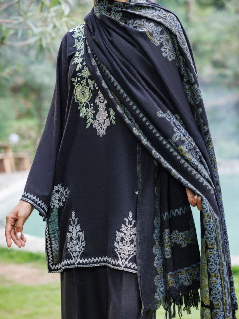 Black Crosshatch 3Pc Stitched