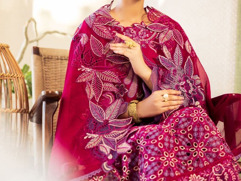 Fuchsia Lawn Stitched 3Pc