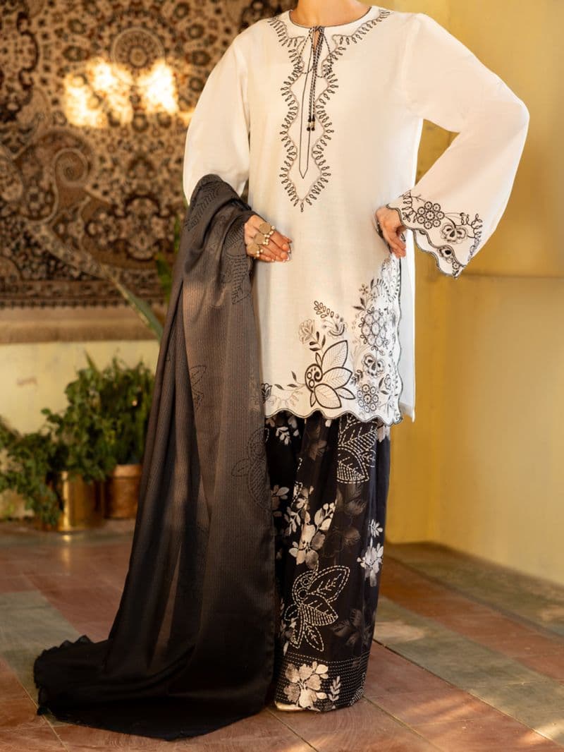 Black White Cambric Stitched 3Pc thumbnail