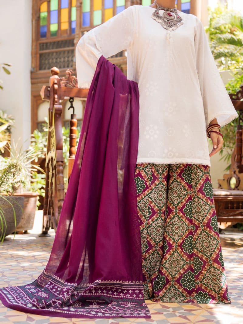 White Cambric 3Pc Stitched