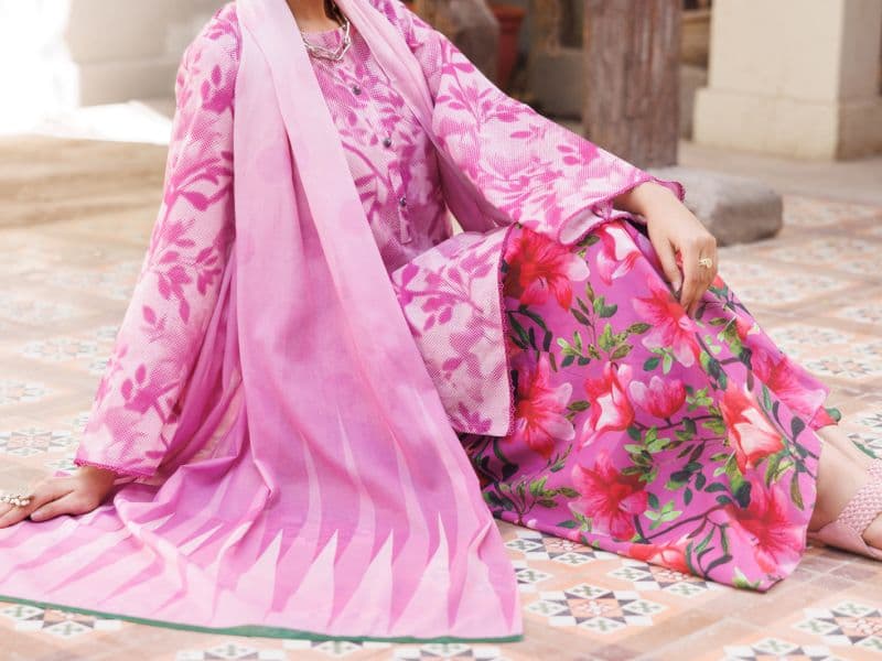 Purple Lawn Stitched 3Pc thumbnail