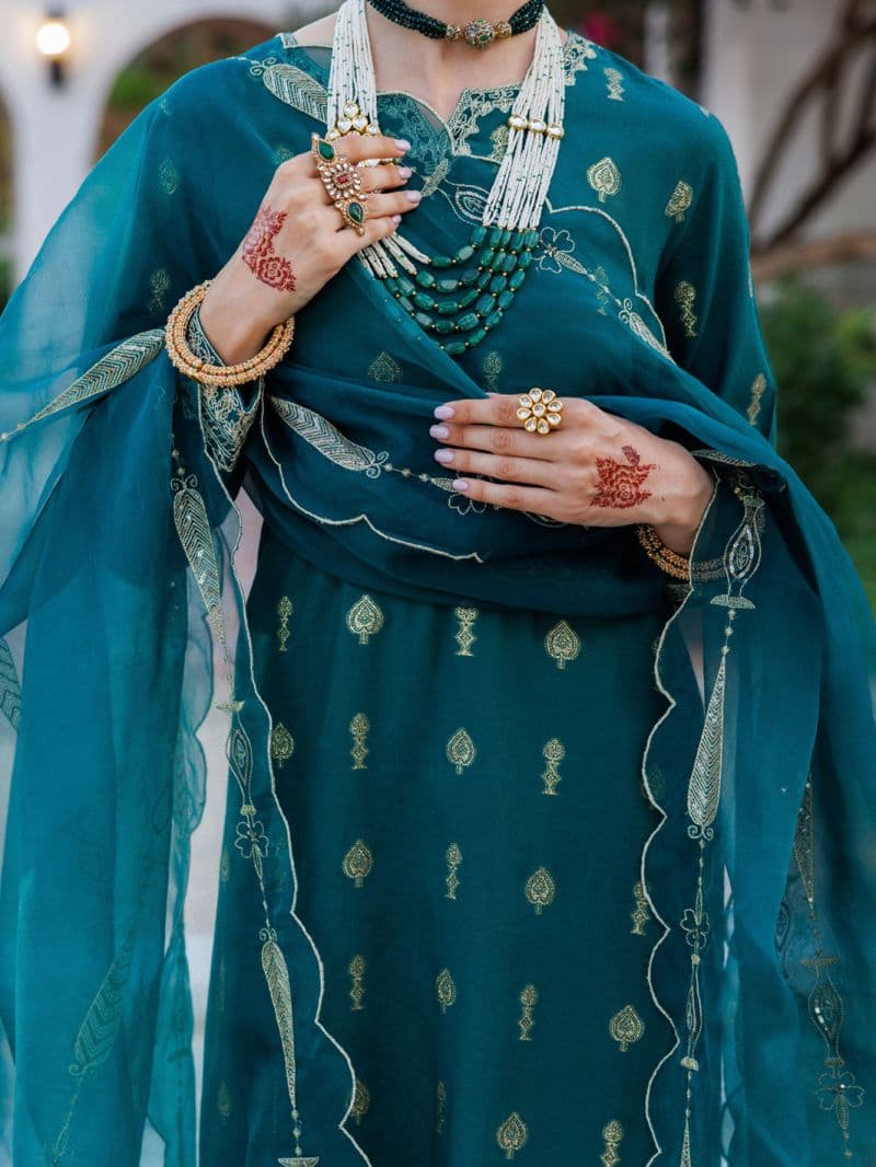 Green Viscose Jacquard 3 Piece Stitched