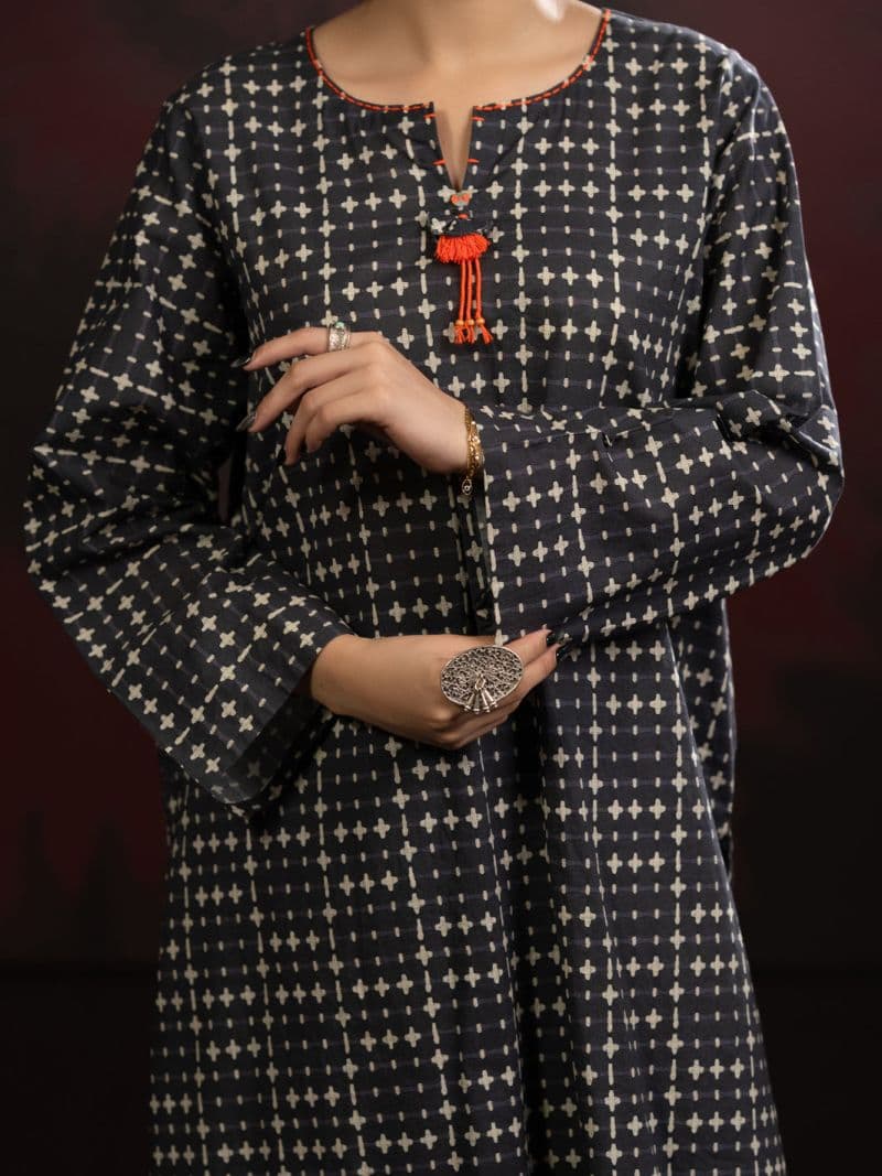 Black Cambric 2Pc Stitched
