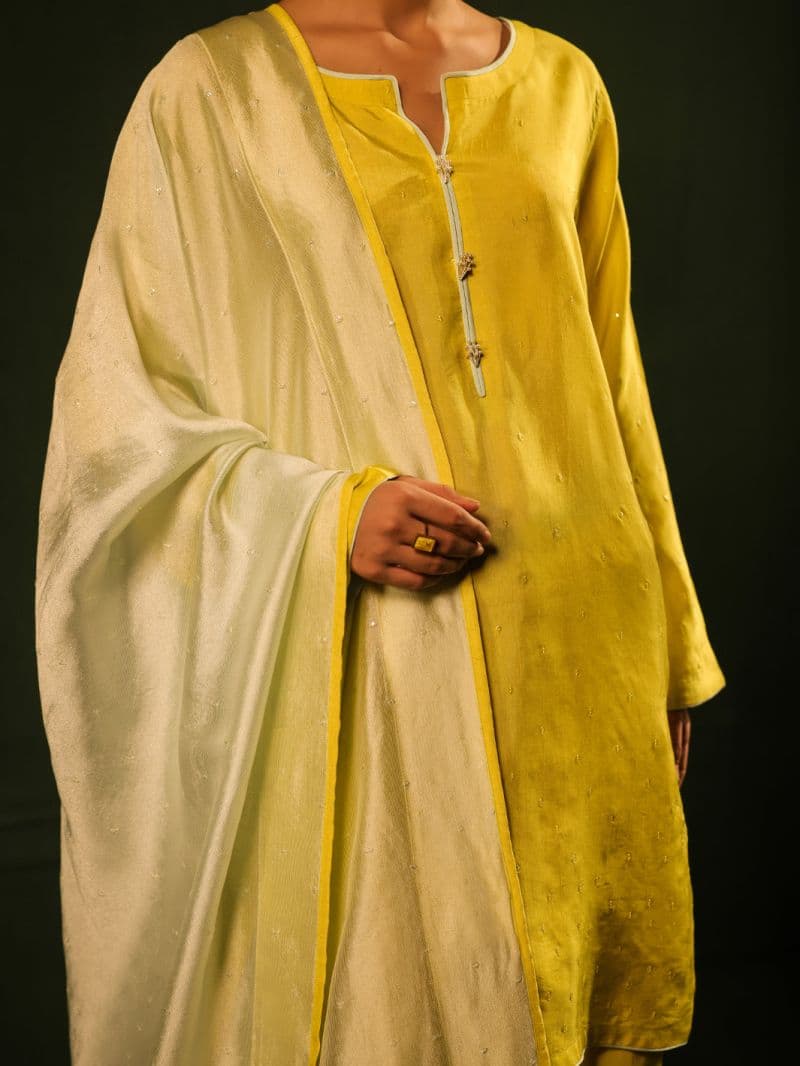 Yellow Raw Silk Formal 3Pc Stitched thumbnail