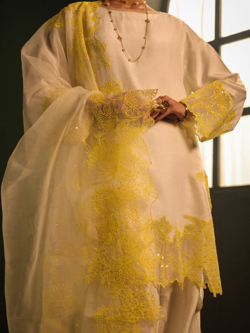 White Raw Silk Formal 3Pc Stitched thumbnail