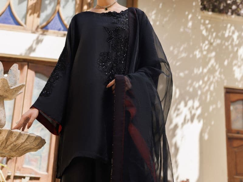 Black Silk Ready-to-Wear Suit (LS-630) thumbnail