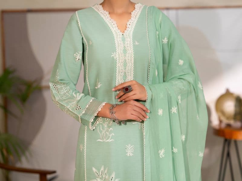 Pistachio Green Lawn Unstitched 3Pc