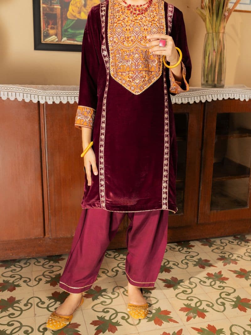 Maroon Velvet 2 Piece Stitched thumbnail