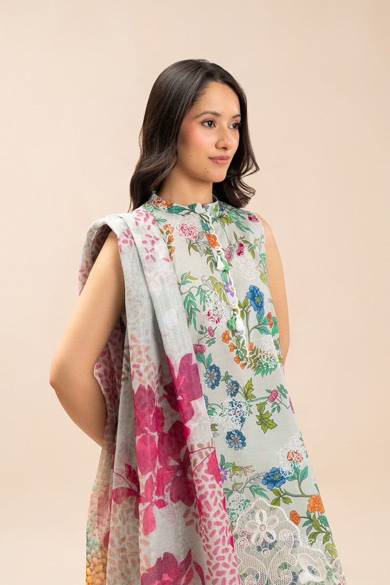 3 PIECE EMBROIDERED LAWN SUIT-FLORAL MEDLEY (UNSTITCHED) thumbnail