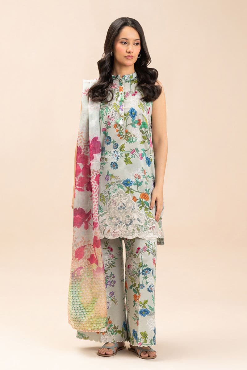 3 PIECE EMBROIDERED LAWN SUIT-FLORAL MEDLEY (UNSTITCHED) thumbnail